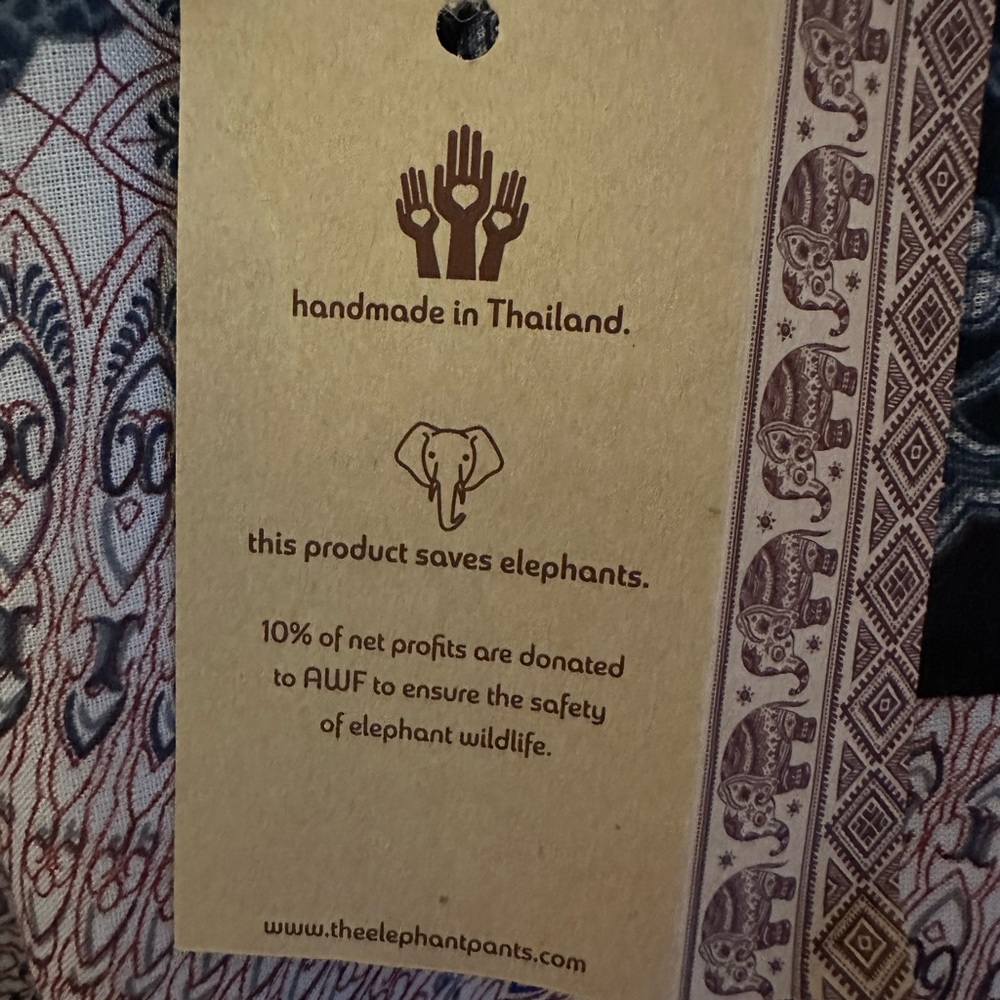 The elephant pants - Picture 7 of 8